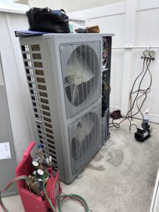 AC Refrigerant Leak Repair Fullerton CA