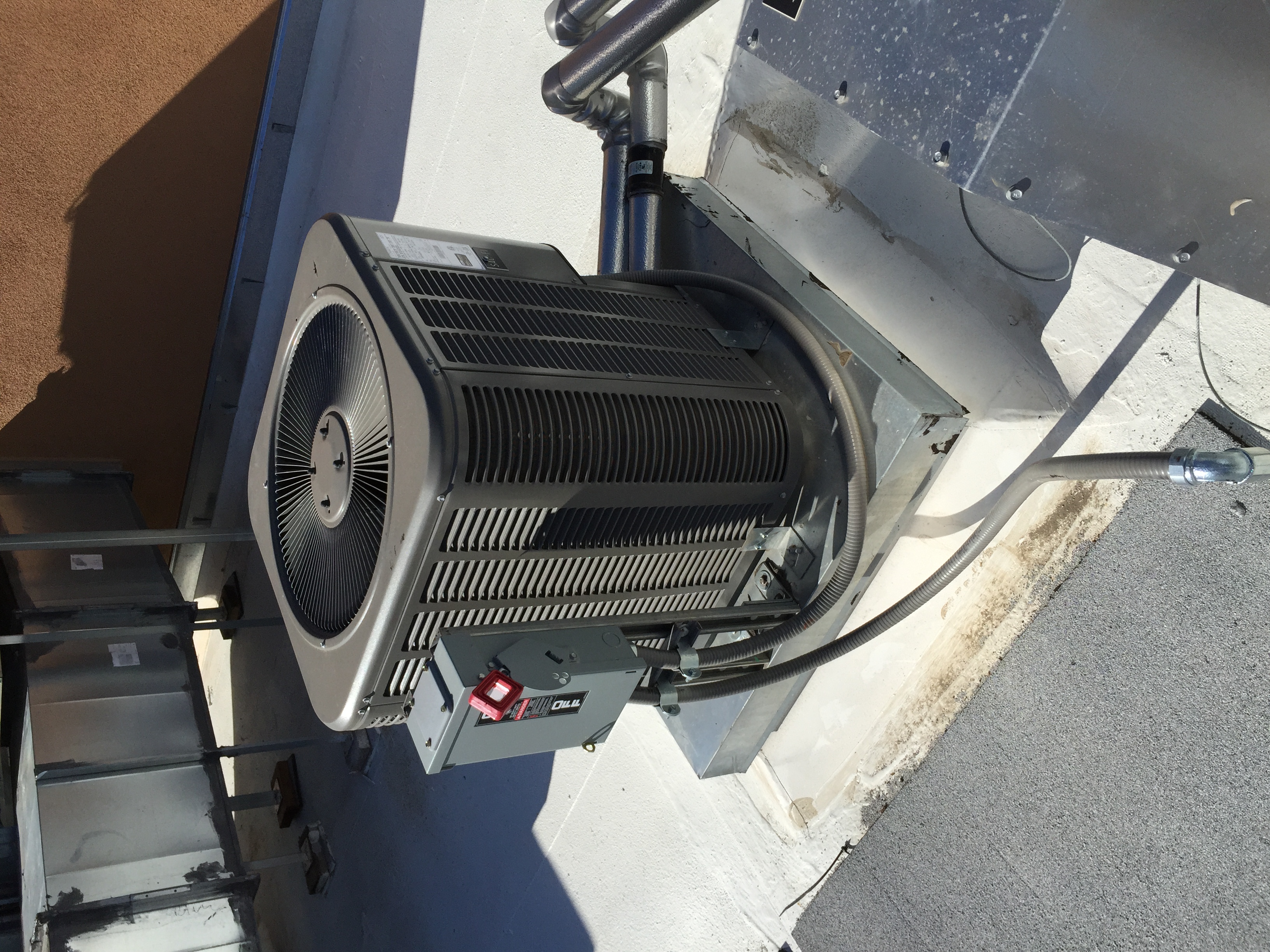 AC Condenser Replacement in La Habra CA